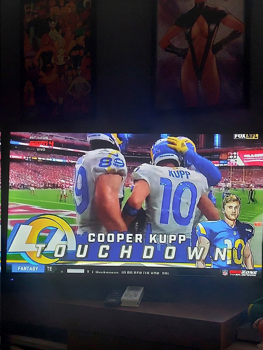 O primeiro Touchdown a gente nunca esquece. Estreia do MONSTRO FOFO <a href="/thiagoalvescar/">Thiago Alves</a> na #NFLnaESPN . Parabéns. Tá detonando.