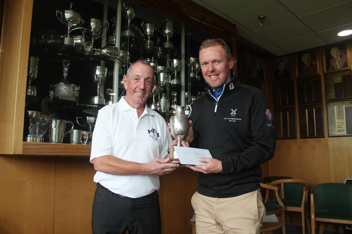 CityofnclGC's tweet photo. The 3 man team of Zak Laws, Andrew Minnikin and James Walmsley swept the board winning all 3 trophies at the N&amp;D league Players Team Championship.  
The winning team score was 210, a great 6 under par total.
Andrew shot 66 to be played of year.
Zak shot 68 for best nett #winners https://t.co/VgVqDvRHmC