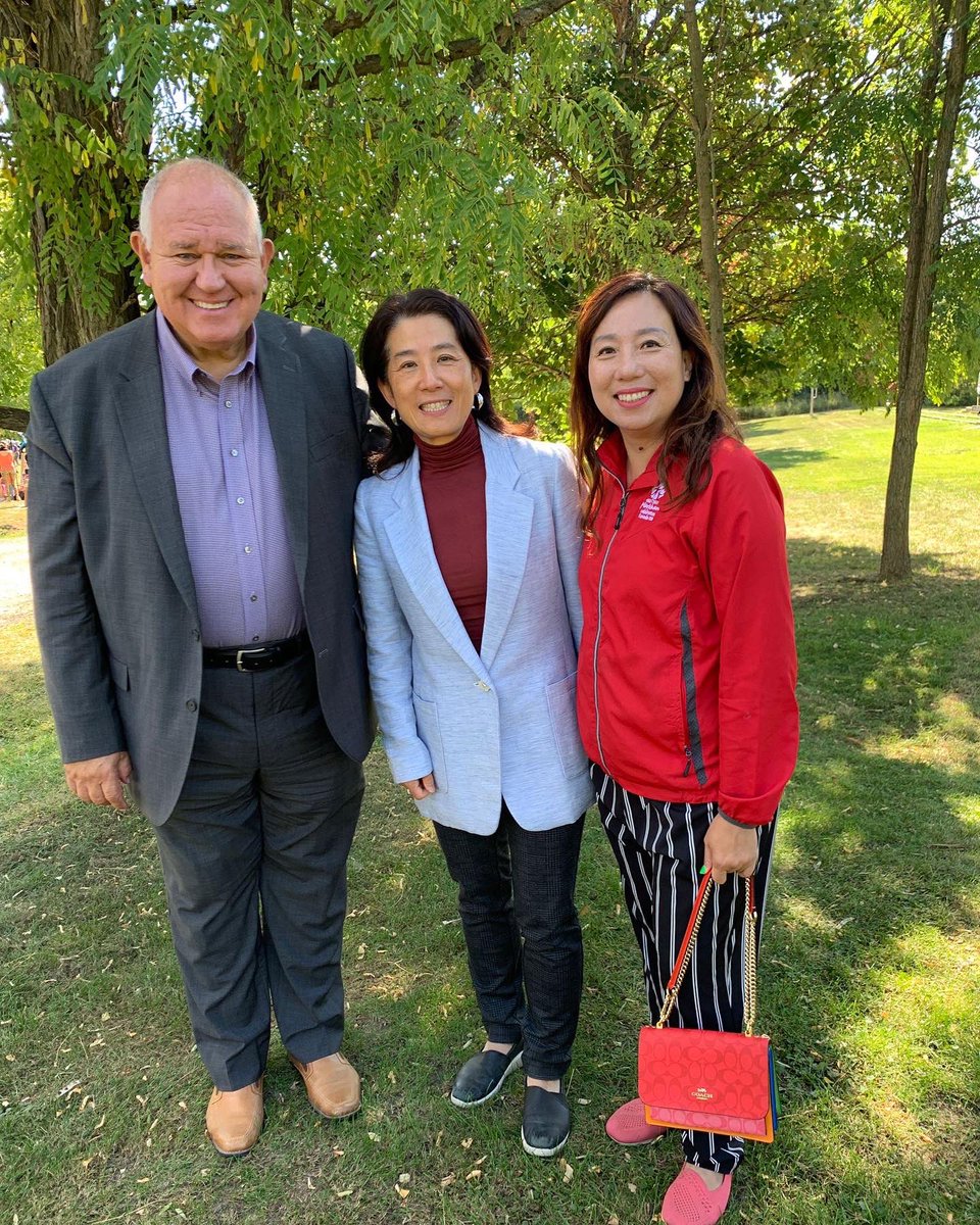yanwangmarkham's tweet photo. Applefest is an annual tradition at @markhammuseum and is the tastiest event of the year! 

Interacting with the youth is so enjoyable. More outdoor activities are definitely beneficial to everyone’s mental health
@frankscarpitti @Amanda_Collucci https://t.co/h6NER6hEY4