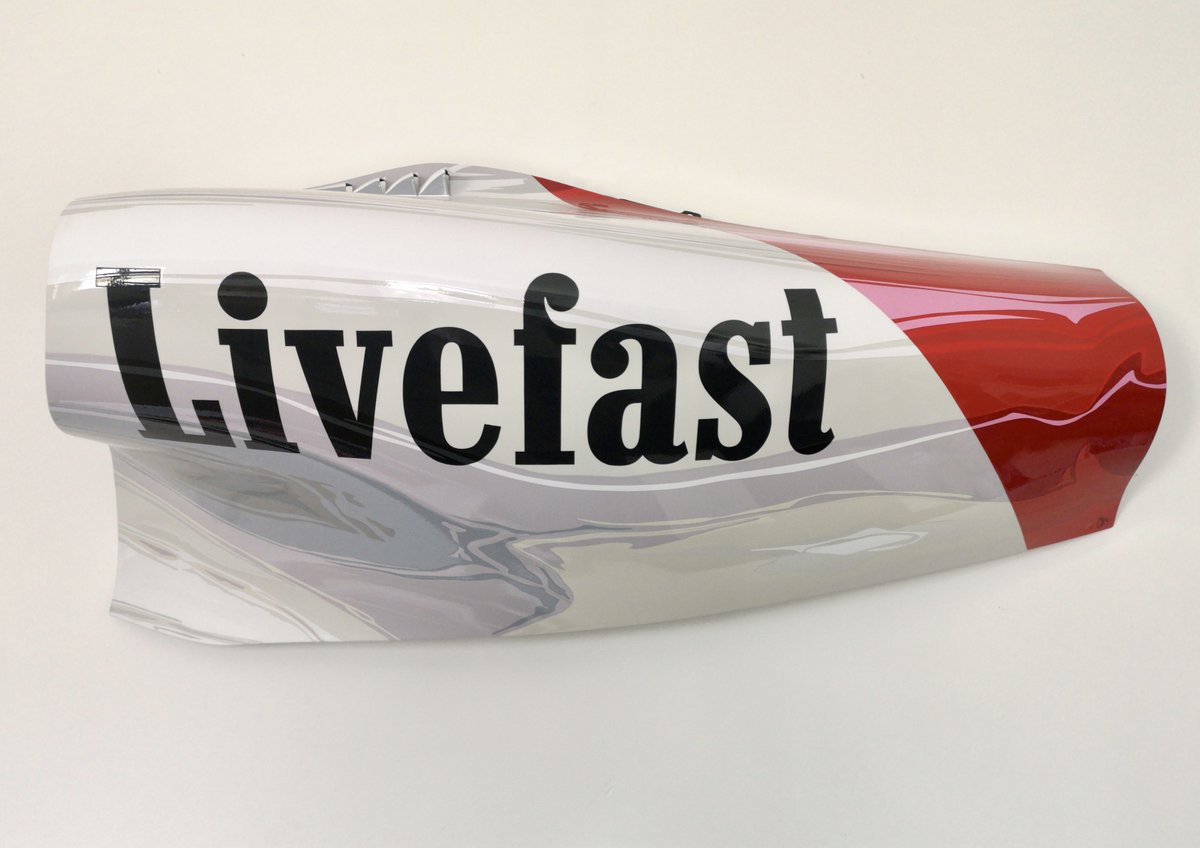JClarkArtist's tweet photo. In case you’re spending your Sunday evening looking for F1 sidepod artworks - and who isn’t - here are 3 pieces I currently have available. Please DM if interested in purchasing. #f1art #livefast #Formula1 #wallsculpture #automotiveart #f1 @ClassicFormula1 https://t.co/cDOOszMtuJ