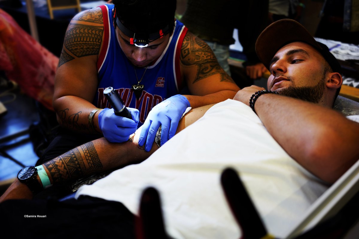 pipelette44's tweet photo. En images. Retour sur le salon du tatouage à Nantes.
#Tattooconvention #tattoo #tatouage https://t.co/vOdfGi5o2n