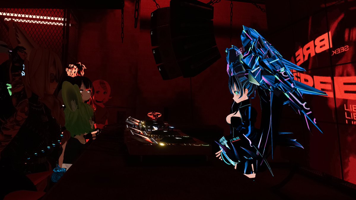 SushiFerretVR's tweet image. Good vibes last night ✨