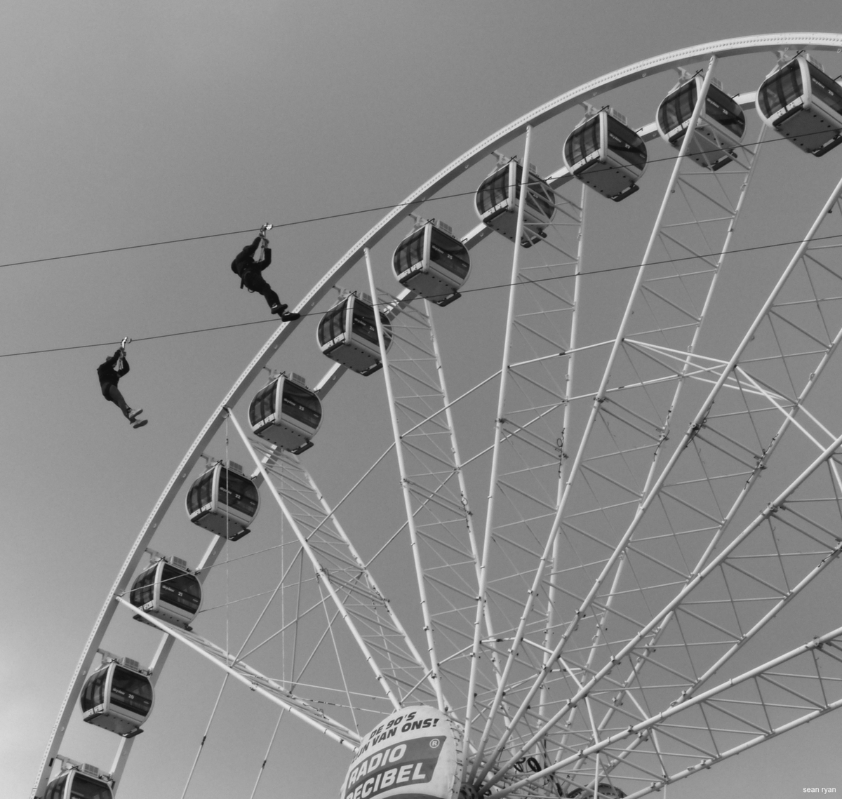blearytheory's tweet photo. Zip lining action at big wheel
#scheveningen #bigwheel #zipline #action #activity https://t.co/6Q2odhUwVf