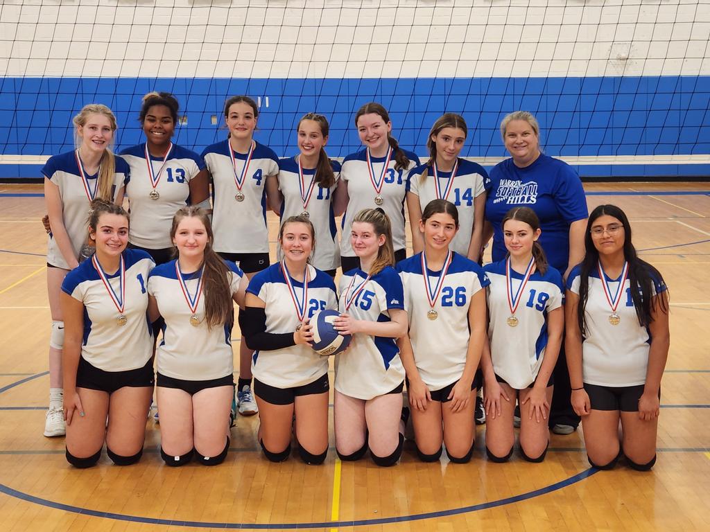 Freshman &amp; JV 🏐.
Great job coach Tarra and the "Freshman Posse" for winning Siver medals in their 1st Freshman Volleyball tournament Saturday.

JV played an awesome game  but fell short in the semi finals.

Great job to the coaches &amp; players and thanks to parents in attendance.