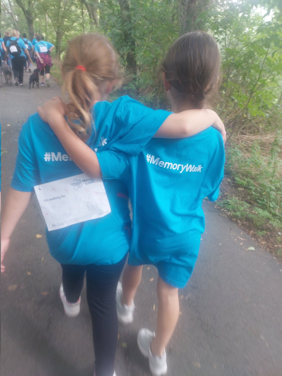 LisaBale1's tweet photo. @alzheimerssoc these pair of resilient 8 year olds smashed the memory walk in Leicester this morning, one of them spotted an advert for it and asked to do it as they both share a grandma who suffers with dementia #worthycause #abbeyparkmemorywalk https://t.co/i3t8JZublJ
