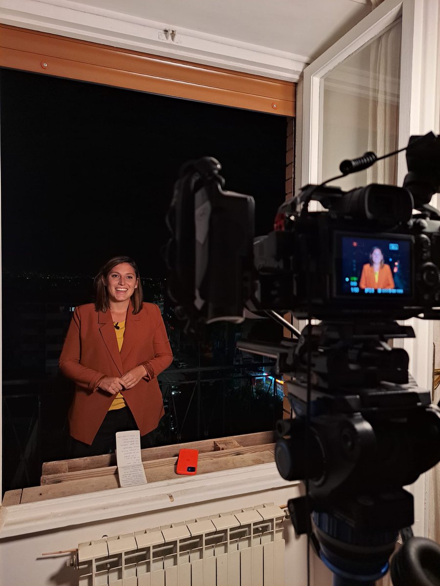 Weten we al iets? Ik vertel het zo in <a href="/Nieuwsuur/">Nieuwsuur</a> vanuit mijn raam. En in <a href="/oogopmorgen/">Met het Oog op Morgen</a> en het late journaal hebben we toch eindelijk écht een exitpoll te delen. Tot zo!