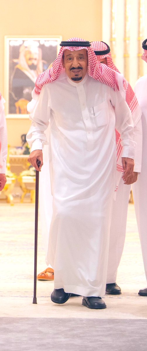 HRHMBNSALMAAN's tweet photo. الله يحفظك ويطوّل بعمرك ويديم عليك الصحة والعافية ❤️ https://t.co/6PlLsOxLBY
