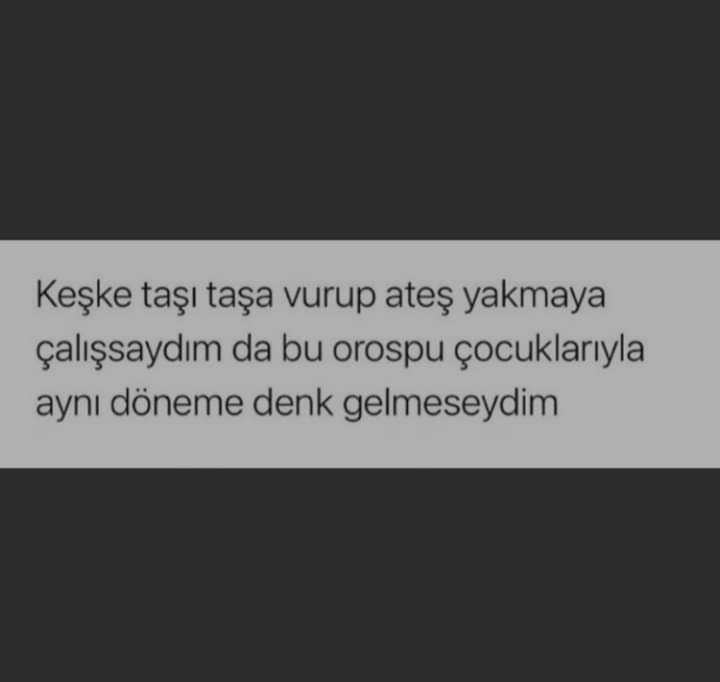 Nasıl bir ülke burası mk kılıçla kadın öldürülüyor oğlu annesinin başını kesiyor. Ülkeye milyonlarca erkek genç sığınmacı doldu. Uyuşturucu taciz tecavüz yapmak suç sayılmıyor O videoyu neden kaldırılmıyorsunuz Yönetemiyorsanız bırakın istifa etme onurunu bari yaşayın #bagcilar