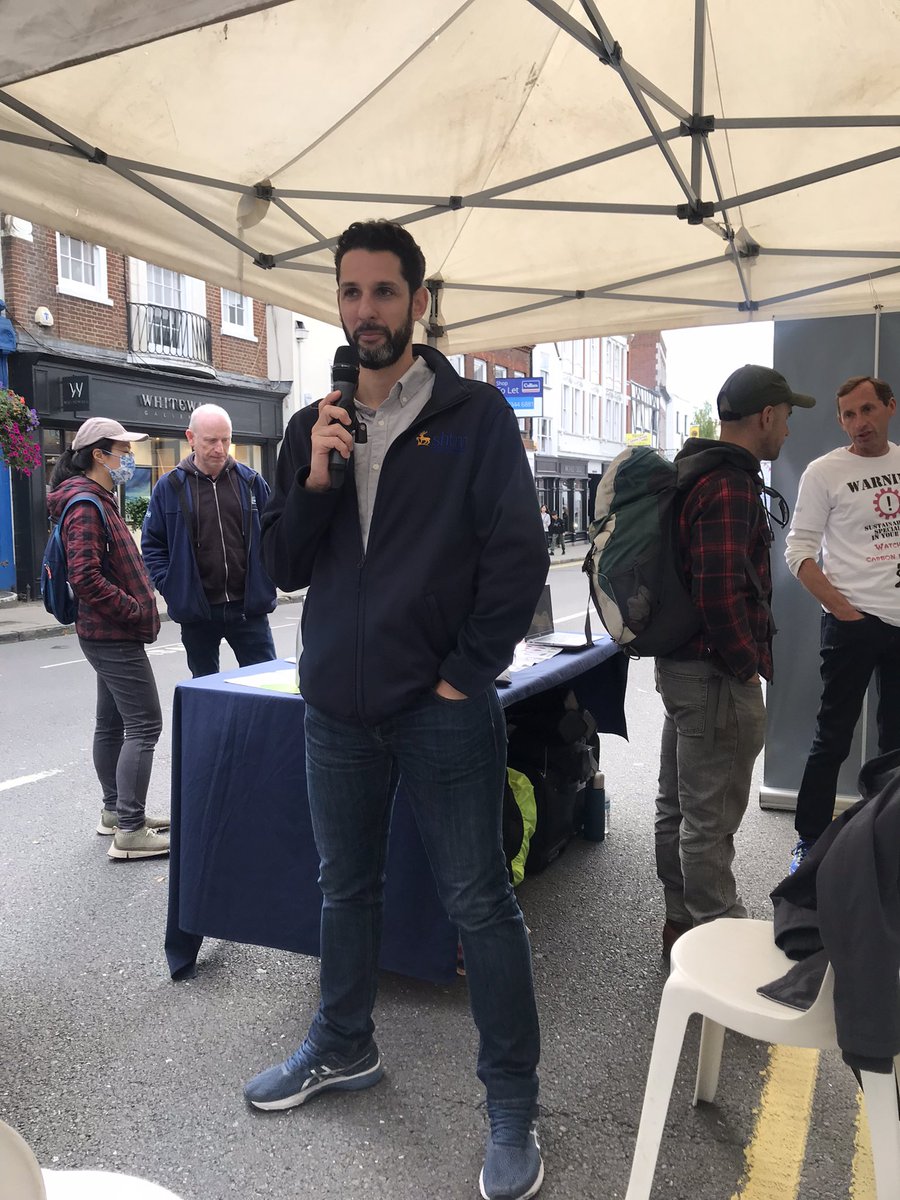 Enjoyed Guildford car free day today with Dr Nikolas Thomopoulos giving a nice talk on engaging with the @UniOfSurrey Living Lab! @SHTMatSurrey #wonderfulSHTM