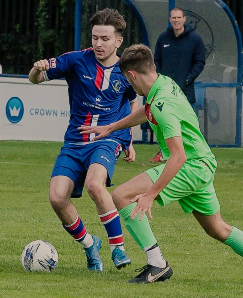 Stan_Bailey_17's tweet photo. ⚽️🤩

📸 thanks to @johnnythrostle https://t.co/eGYV4Yfi4Z