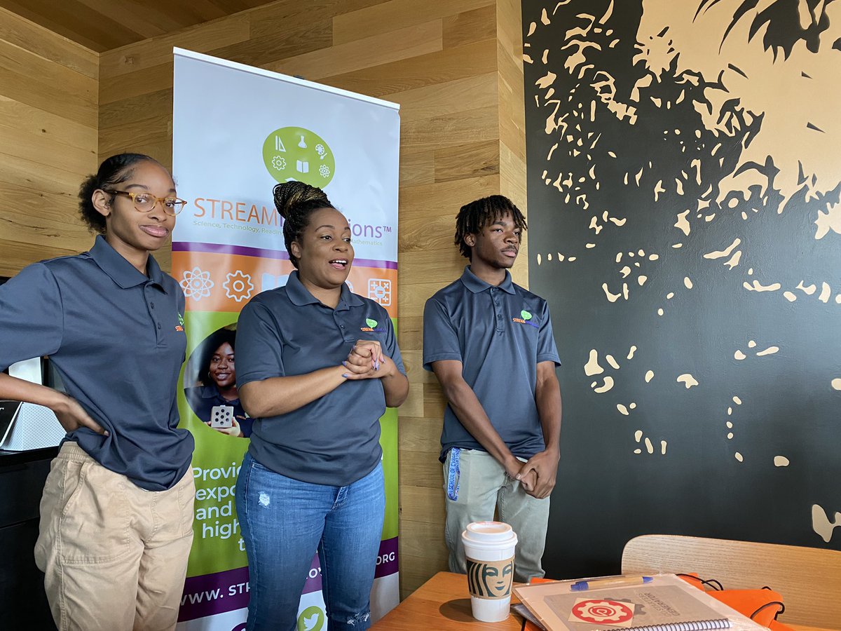 drmysavage's tweet photo. Recognition for @StreamInnovate Participants in the 2022 #Coding Bootcamp. Thanks @Starbucks for use of your #community room. Great job @DrStarks2U and Students!
#CarverHighSchool #PhillipsAcademy #AlabamaSchoolofCyberTechnologyandEngineering and more! https://t.co/j0ODBBwwBq