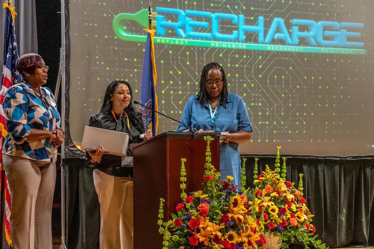 PACharters2023's tweet image. 2022 PCPCS Conference

#PCPCSRechargeConference 
#PCPCS
#Legacy
#25yearscharterschool
#brickandmortar 
#cyber
#recharge 
#pacharterschool