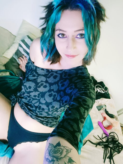 Can I sit on your face? Pretty please 😻 https://t.co/84G6h3DcHL<a href="/tag/stripchatlive"class="tags"><span>#stripchatlive</span></a>