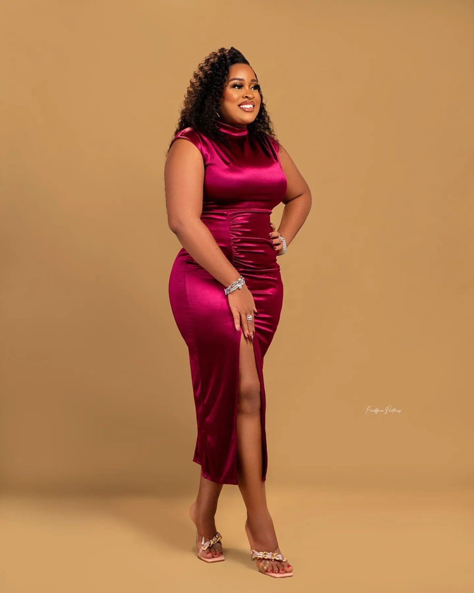Talkexclusive_B's tweet photo. This Amaka never disappoints 🔥🔥🔥🥰
#BBNaija2022 #BBNaijaLevelUp #BBNaijaSeason7 #BBNaija7 https://t.co/S1k6S5Sj9K