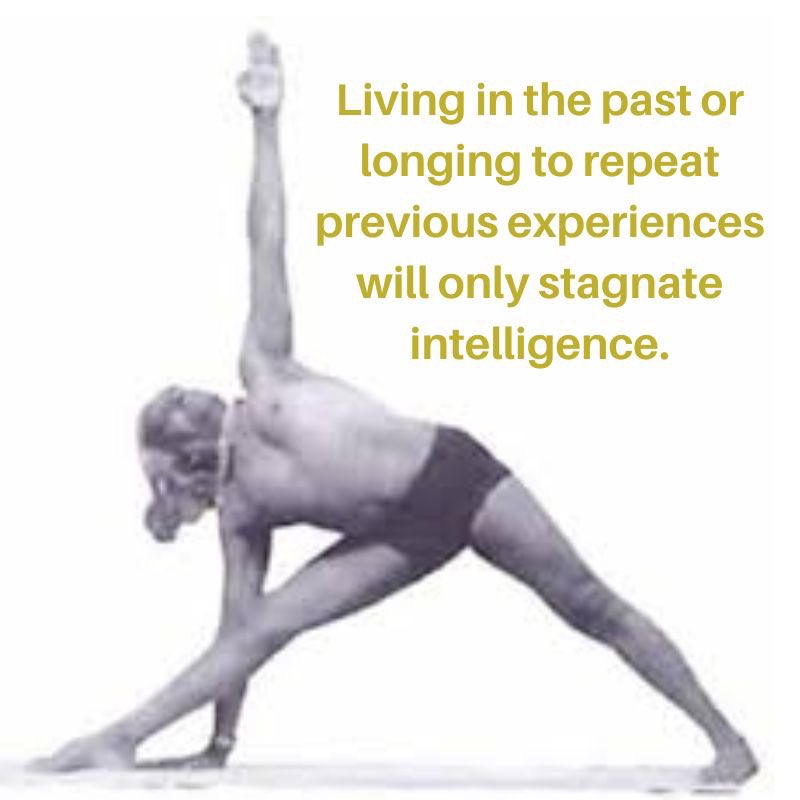 YogaToGoStudio's tweet image. Feel like you're working hard but nothing is changing? 

BKS Iyengar says, "Many people repeat what they have learned in the past, and their presentation of asanas becomes mechanical, which causes the body and mind to stagnate.”

💥Get out of your comfort zone, try something new!