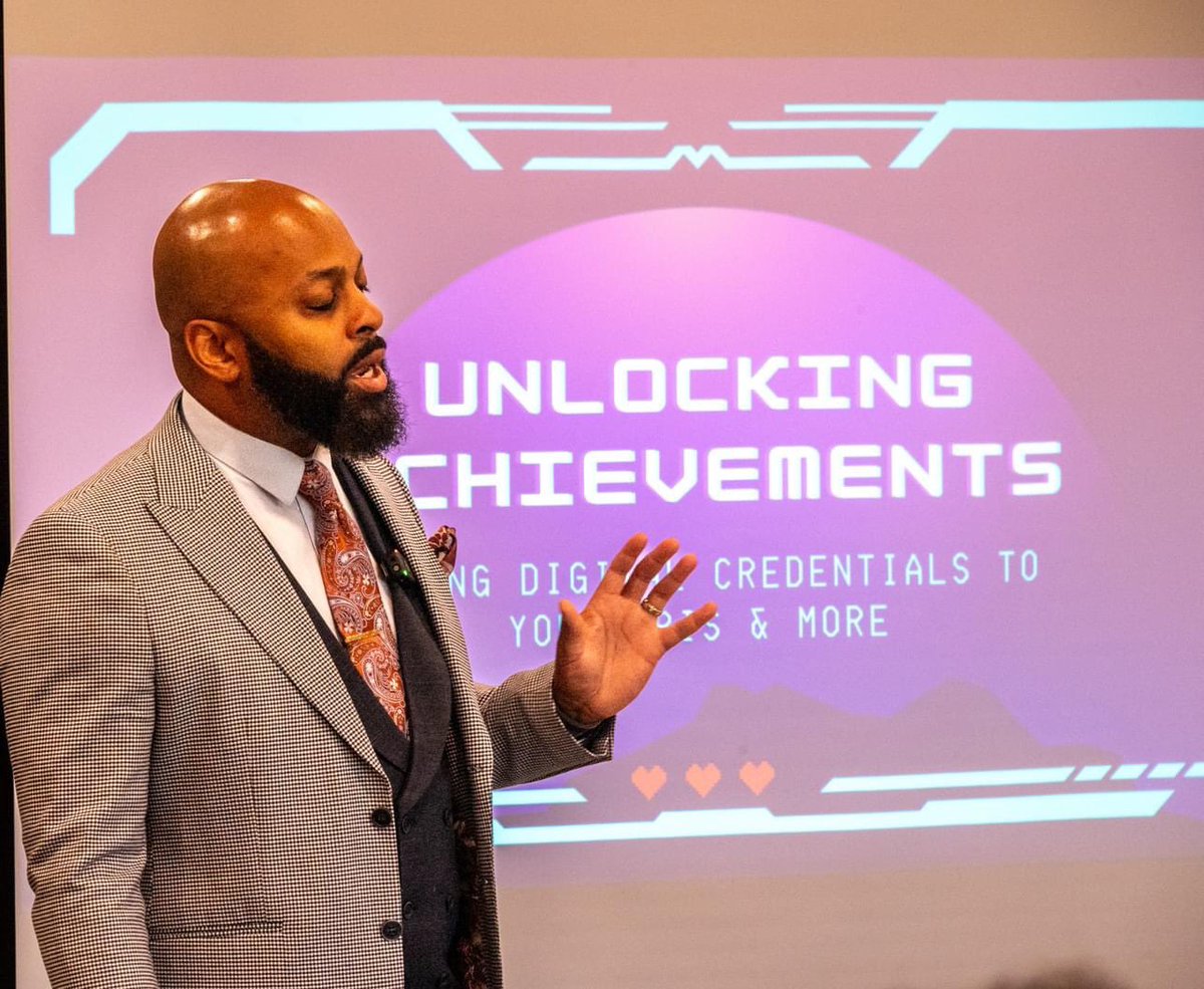 PACharters2023's tweet image. 2022 PCPCS Conference

#PCPCSRechargeConference 
#PCPCS
#Legacy
#25yearscharterschool
#brickandmortar 
#cyber
#recharge 
#pacharterschool