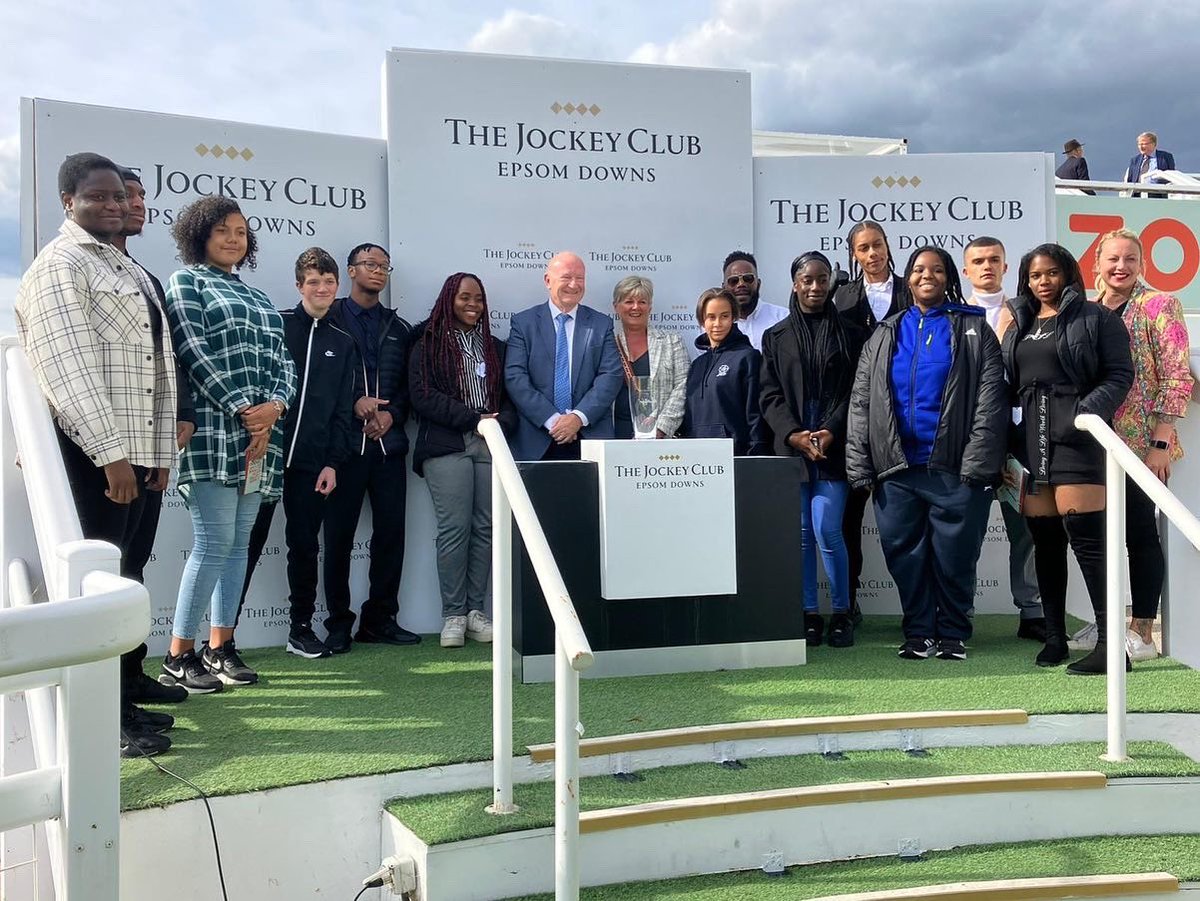 riofoundation's tweet image. Amazing to join partners @TheJockeyClub for the season finale at @EpsomRacecourse today. Fantastic insight into careers in racing for our young people #creatingopportunities #notboxed
