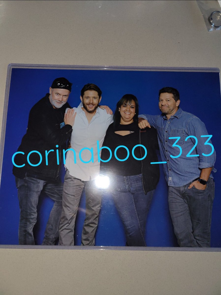 corinaboo323's tweet image. -My 3 guys. @chrisschmelke @JensenAckles @mishacollins #KCCon2022 #SPNKCCon #KCCon #SPNCon
