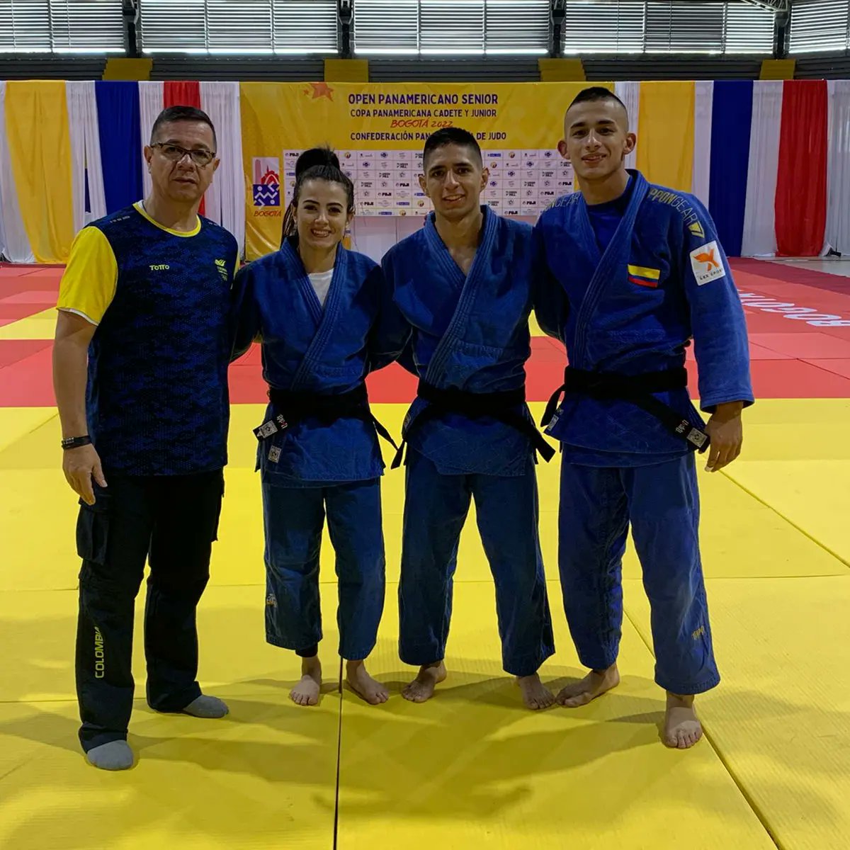 OsadiaSports's tweet photo. El Risaraldense Johan Sebastian Rojas obtuvo medalla de plata en el Open Panamericano de judo en Bogotá, esta fue su 4ta final este año en eventos panamericanos.
@TUTOGOL @LosMatecanas @AlRecioEmpuje @MaoVidalGarcia @_Camargo6 @MeDicenChachan @VoragineCo @DiegoSalazarV9 @elmago_b https://t.co/BGoSGuqkTK