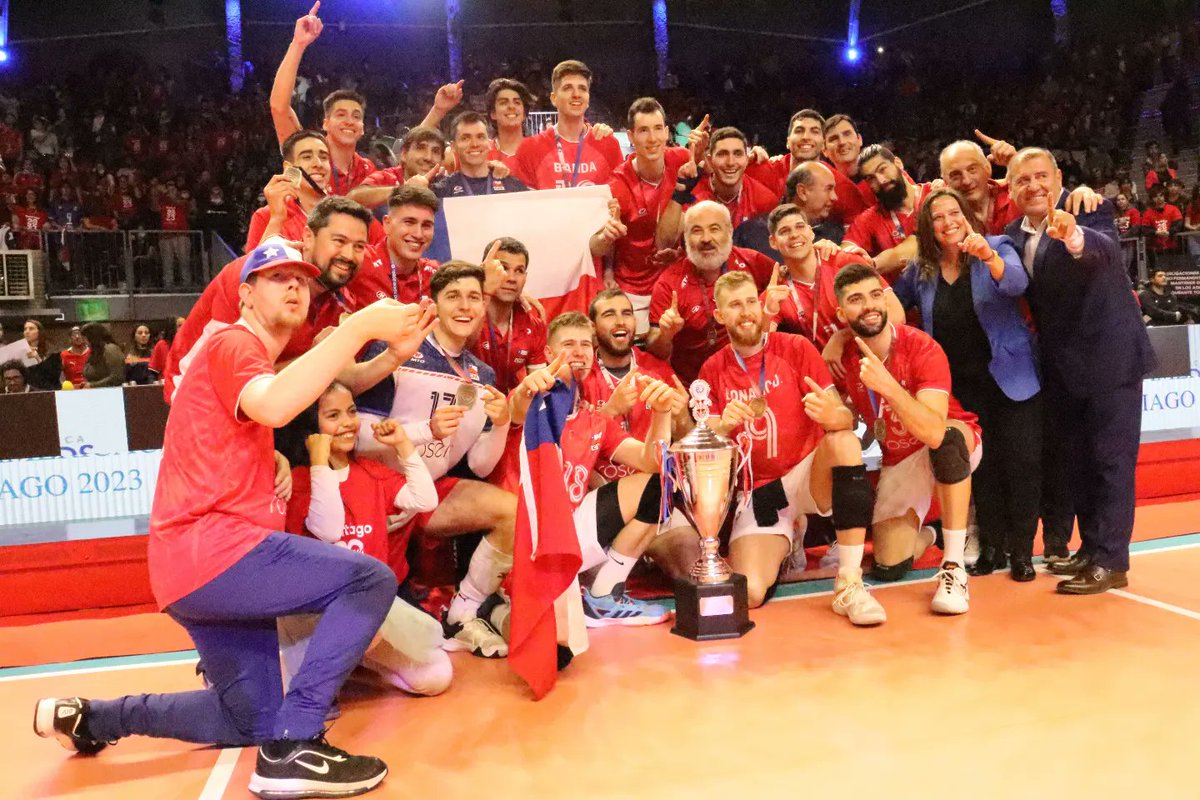 fevochi_oficial's tweet image. CHILE 🇨🇱 SE QUEDA CON EL PRIMER 🥇 LUGAR DEL CLASIFICATORIO PANAMERICANO 🏐

Los chilenos 🇨🇱 lograron vencer por 3-2 a los seleccionados argentinos 🇦🇷 en la final del torneo clasificatorio 🏐.

🏐🏐🏐🇨🇱🇨🇱🏐🏐🏐
✅✅✅✅✅✅✅✅

instagram.com/p/Ci865j4gicW/…