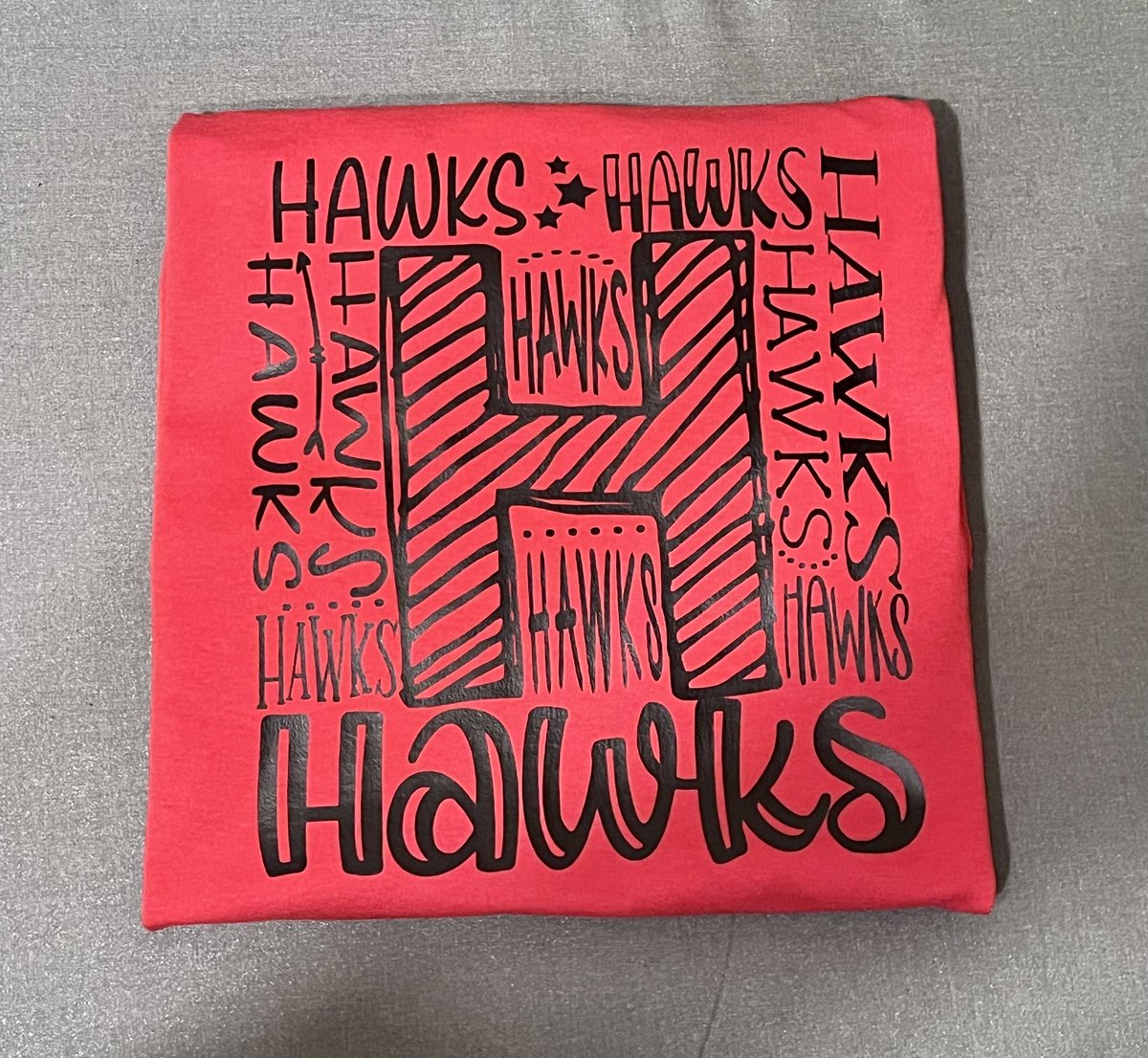 sacarpenter6285's tweet image. One more…wanted to try a new design!  #hawks #spiritwear #rcschools #iTeachLMS #Room1023