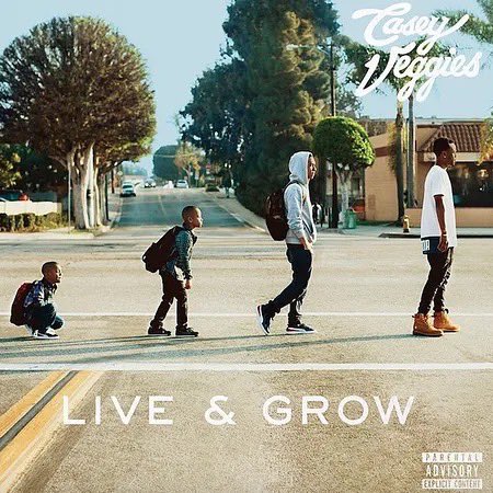 CaseyVeggies's tweet photo. 9.25.15 #LIVEANDGROW https://t.co/jzKMjDpIr4