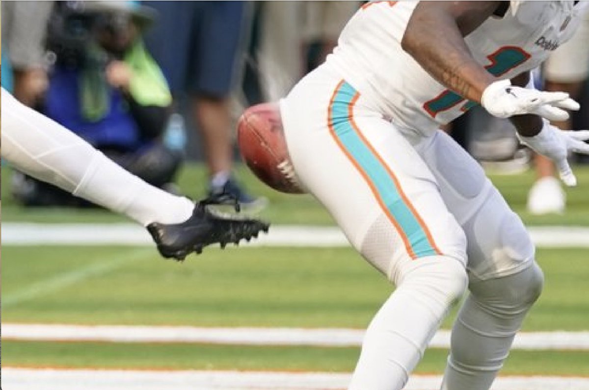 NFL Memes tweet media