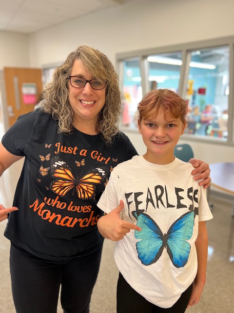 LudlowPublicSch's tweet photo. HBES 4th gr teacher Mrs. Burstein was soaring with butterfly smiles when two of her students arrived wearing butterfly t-shirts making for a TRIO #twinning kind of day! Thank you for sharing the pics Mrs. Burstein- AKA- the ultimate monarch lover!😍🦁🦋 #butterflies @ChapinElem https://t.co/Ja3w6Sko7E