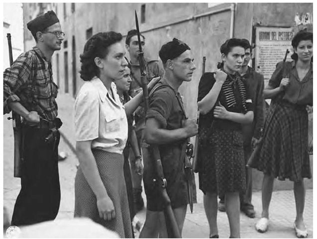 alexxis0503's tweet photo. Il 25 aprile 1945 l'Italia, grazie al coraggio di giovani uomini e donne, fu liberata dal fascismo. 
Oggi, 25 settembre 2022, a causa dell'ignoranza delle persone, il fascismo ritorna a regnare.
Che amarezza!

#exitpoll https://t.co/zgfqYHONhd