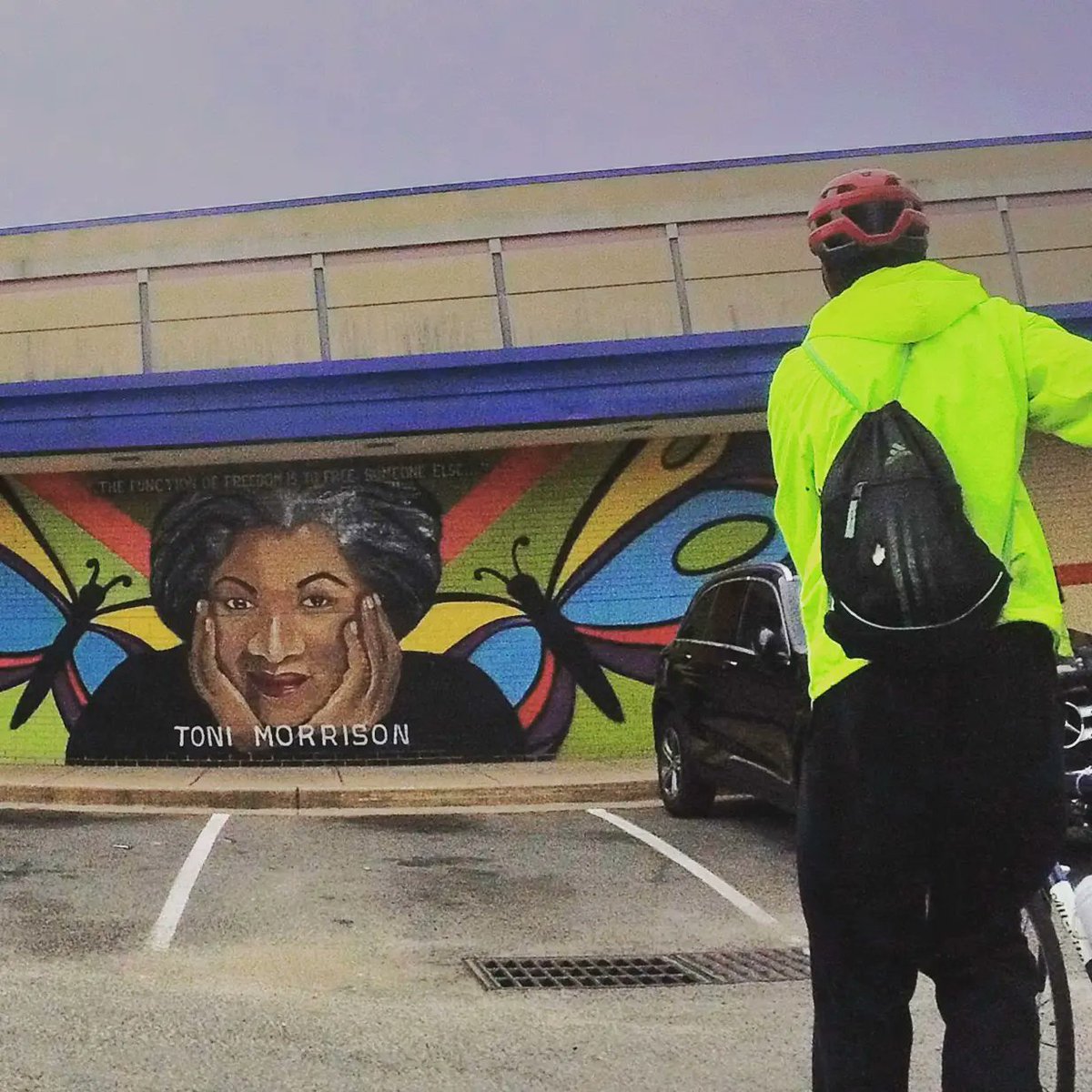 Chris_Roell's tweet photo. #bikedc #eotr #eotrdc #eastoftheriverdc #muralsdc #dcmurals https://t.co/1yGJKnOzeL