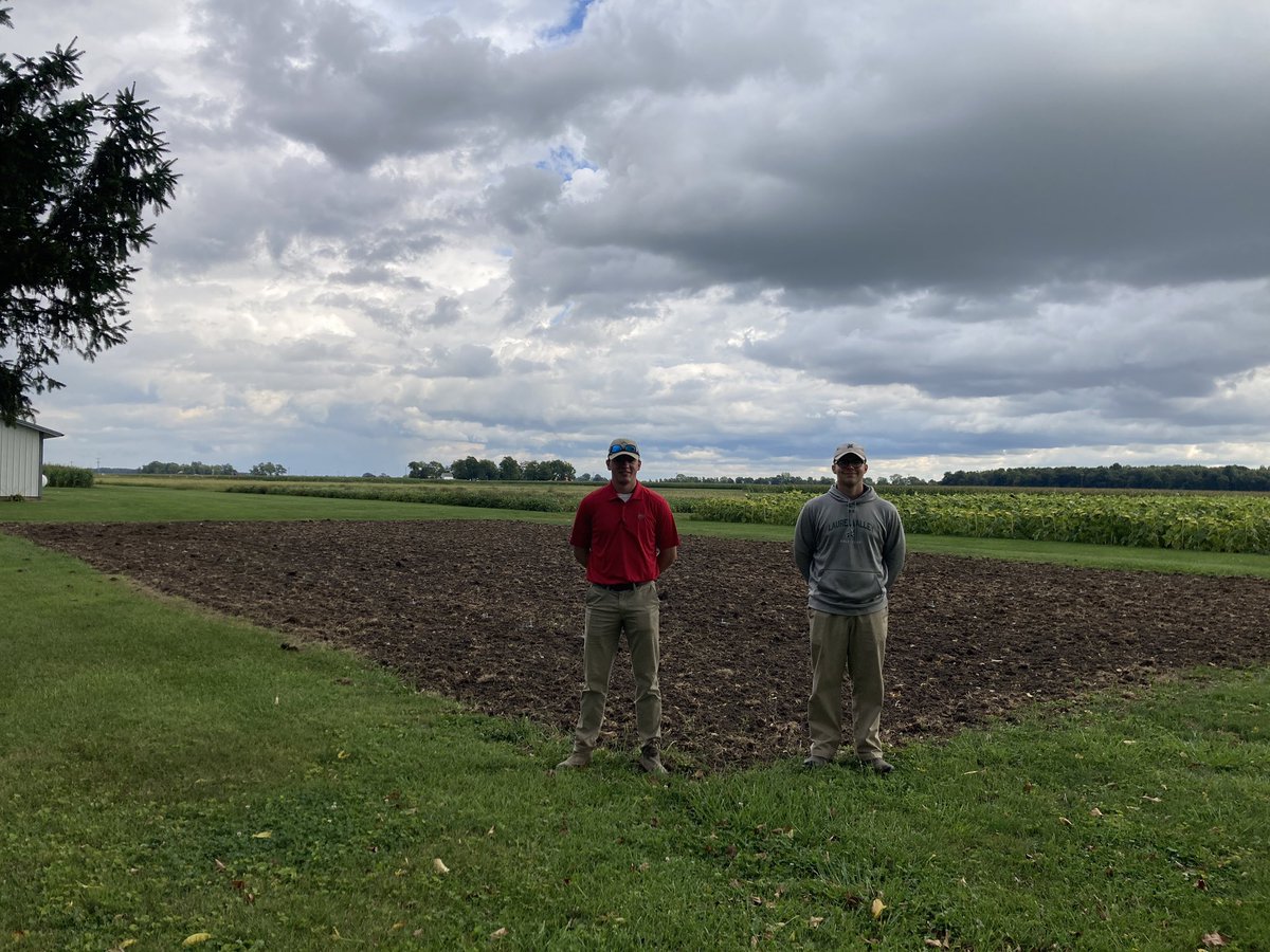 OSU_ATI_Turf's tweet photo. Spent the afternoon up in the Findlay area prepping plots with @ZachBeier and @VinceJacovetty, quick stop over at @FCC_Grounds https://t.co/1kHVEBEx1q