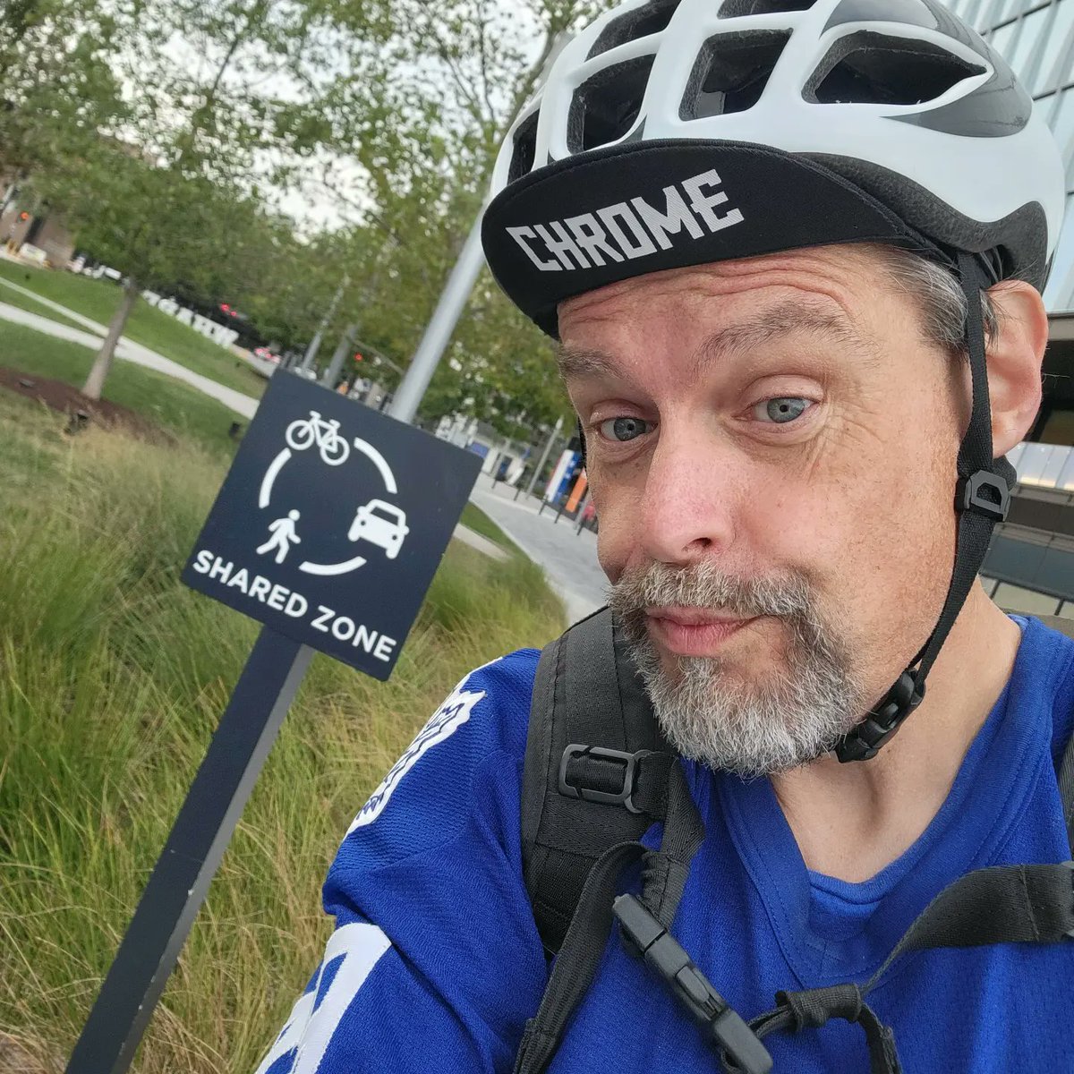 Chris_Roell's tweet photo. #bikedc #eotr #eotrdc #eastoftheriverdc #muralsdc #dcmurals https://t.co/mXRBF5rq7d