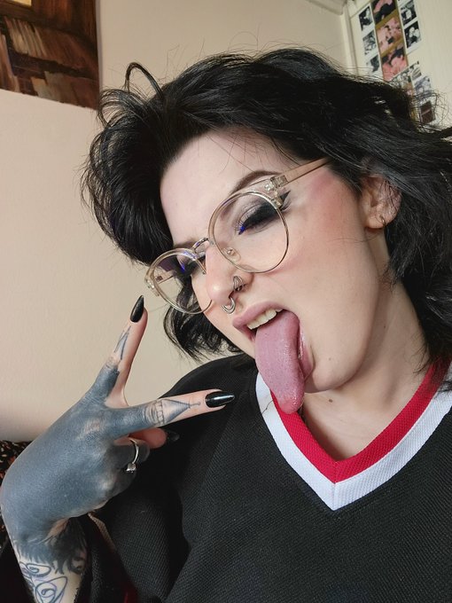 I eat pussy. That is all. https://t.co/dOAojXiSYg<a href="/tag/newprofilepic"class="tags"><span>#newprofilepic</span></a>