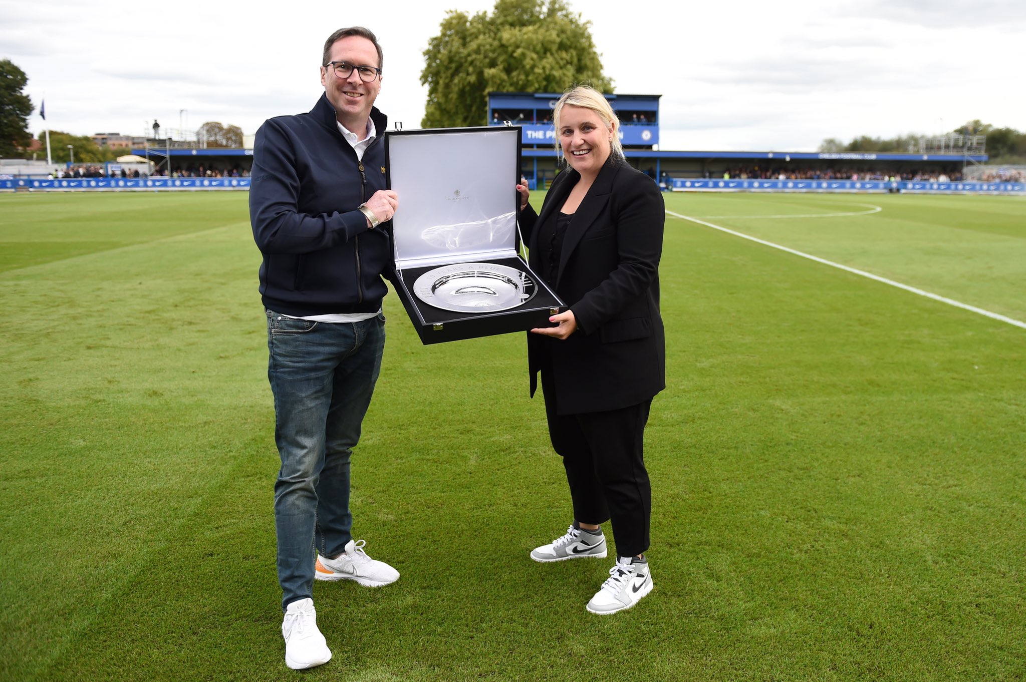 Emma Hayes OBE on Twitter "10 years at this great club. Thanks to the