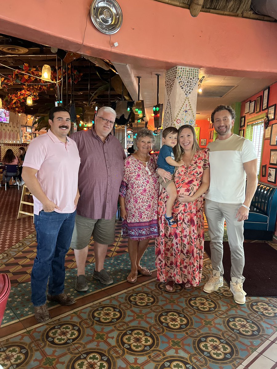 Chrismatz's tweet photo. It was a beautiful day today as we celebrated my sisters baby shower! We can’t wait meet you next month, Miss Madelyn Ann! 💓 #UncleChris https://t.co/MZS3viy9hO