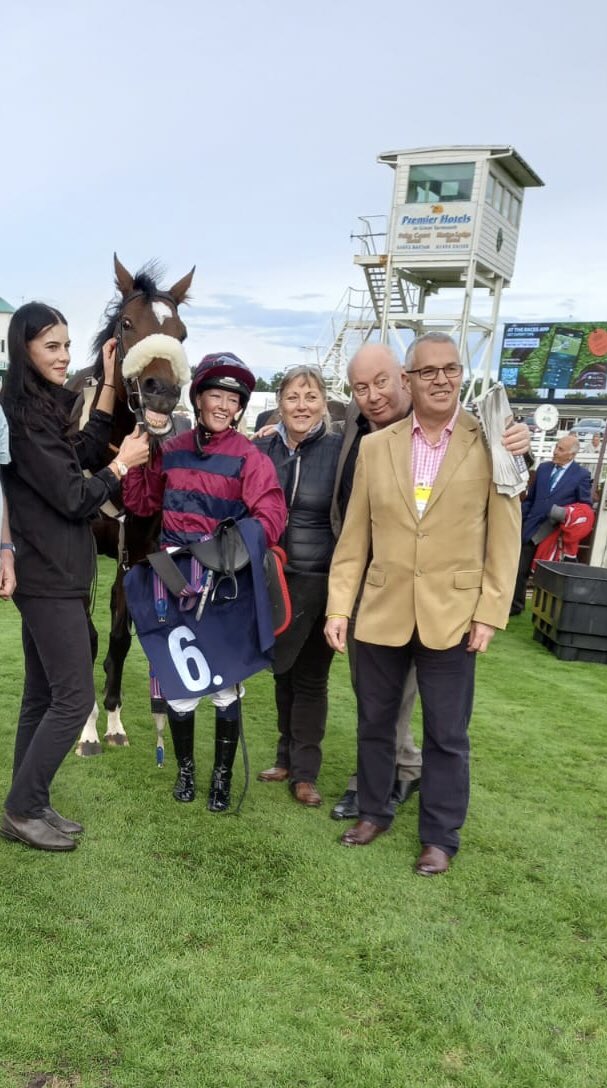 ens1racing's tweet photo. Another great performance from Flower of Thunder today at @GTYarmouthRaces under a well executed ride from @_izzfrancis to win for the 4th time this year as well as three places from 10 starts. What a wonderful horse to own! #stillmoretocome #improvingwithage https://t.co/ticV3ltImq