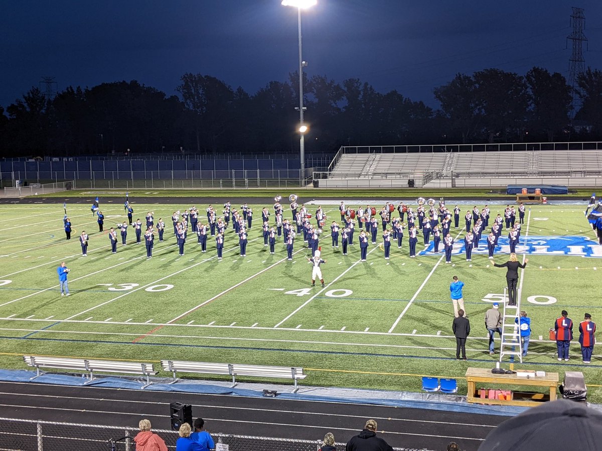 An AMAZING night last night at 5th Quarter! Here’s a few pictures of our first 4 bands to perform: Ohio State School for the Blind, Northridge, Fredericktown, and Lakewood. @Todd_spinner @OSSBMBAND @NorthridgeBands @fredtownbands @lancerband1 🥁🎺🎷#herefortheband
