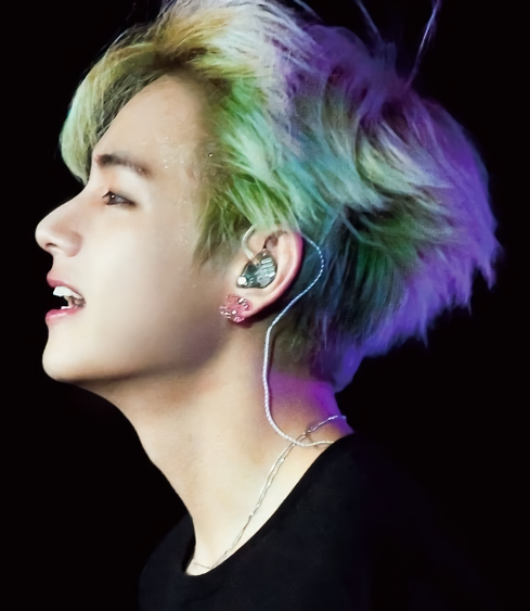hanaosaka1's tweet photo. #BTS #BTSV #テテ #태태 #V #김태형 #Taehyung #뷔 #방탄소년단뷔 #보라해 #ARMY #VFOCUS #テヒョン #tetsuo #KTH #방탄 https://t.co/xb00LLx1AQ