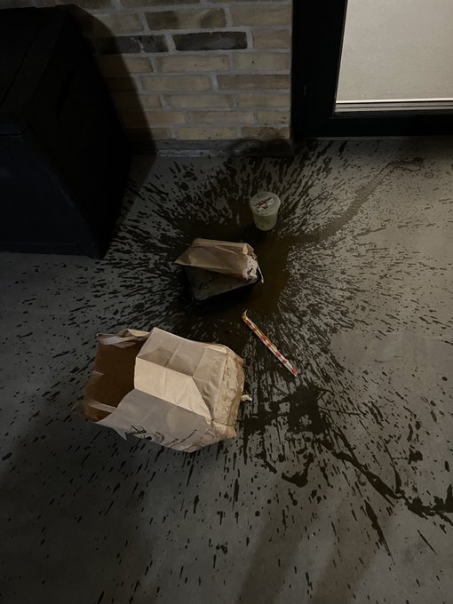 1 pic. Photo representation of how my weekend was. How was yours? ? https://t.co/Muf6ILDfw8