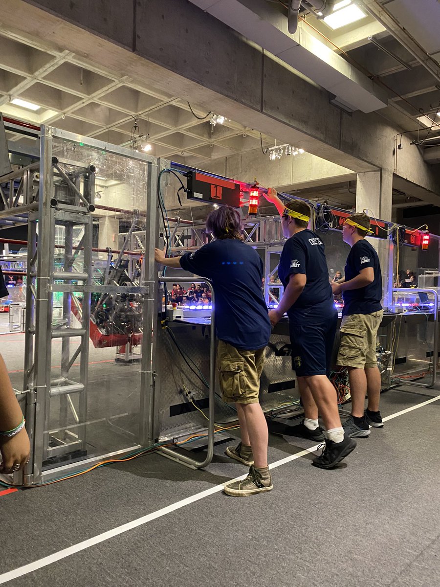 frobotics4150's tweet image. We had a great day at the Curiosity Open! 🤖🎉 #morethanrobots #omgrobots @FRCTeams