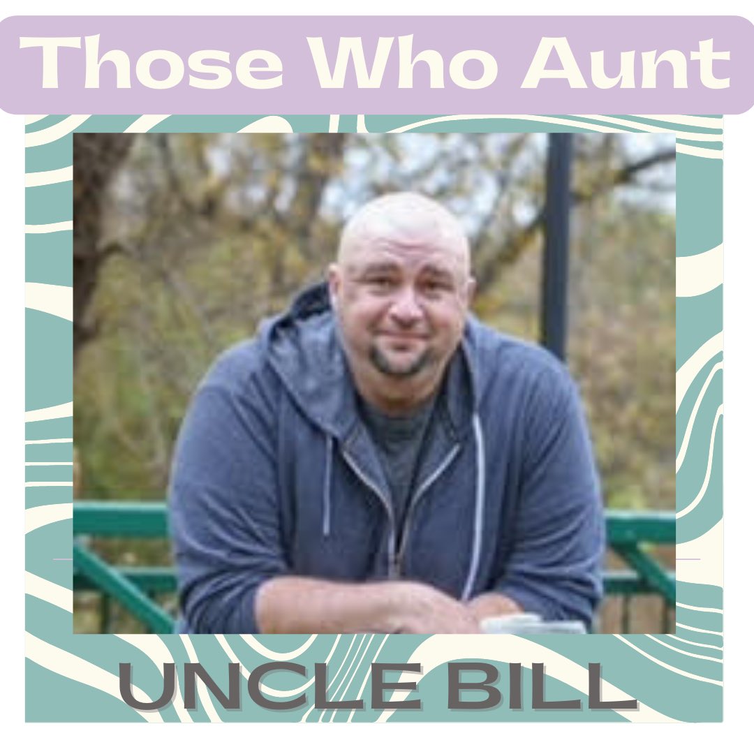 We get up-front & personal w/ Uncle Bill & talk cross-eyed hair, when is the talking over, 💋 🐍🐍, & the toes u have left. Uncle Bill is the 😍🔥Quintin Hicks. Quintin is an actor & improv teacher @ The Detroit Creativity Project. Catch him @Detroiters as Quintin the Bartender.