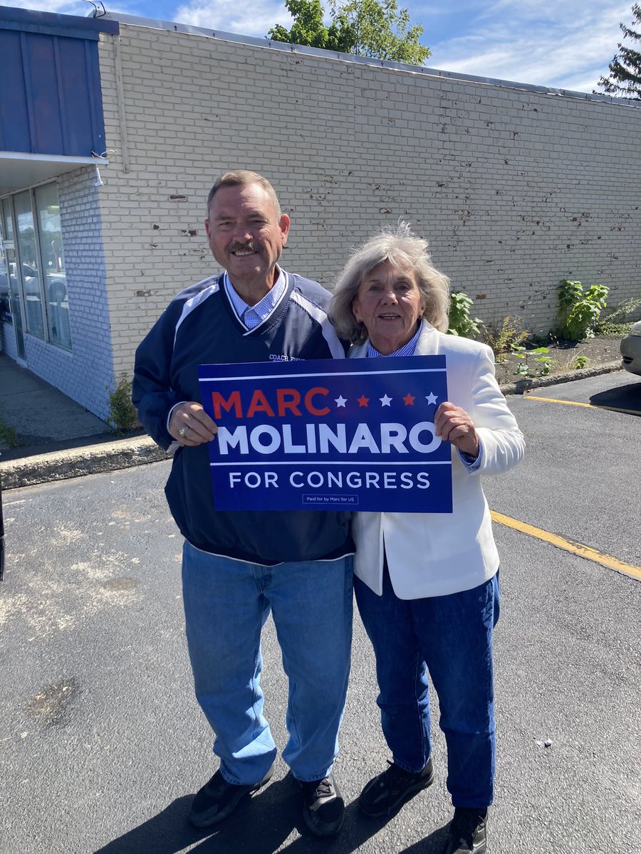 MarcForUsNY's tweet photo. As we continue the march forward to election day, another weekend of voter contact is in the books! 

From Cortland County to Columbia County, we’ll continue to make the case that @marcmolinaro is the best choice to serve us in Washington DC. https://t.co/HQyMH0WQN4
