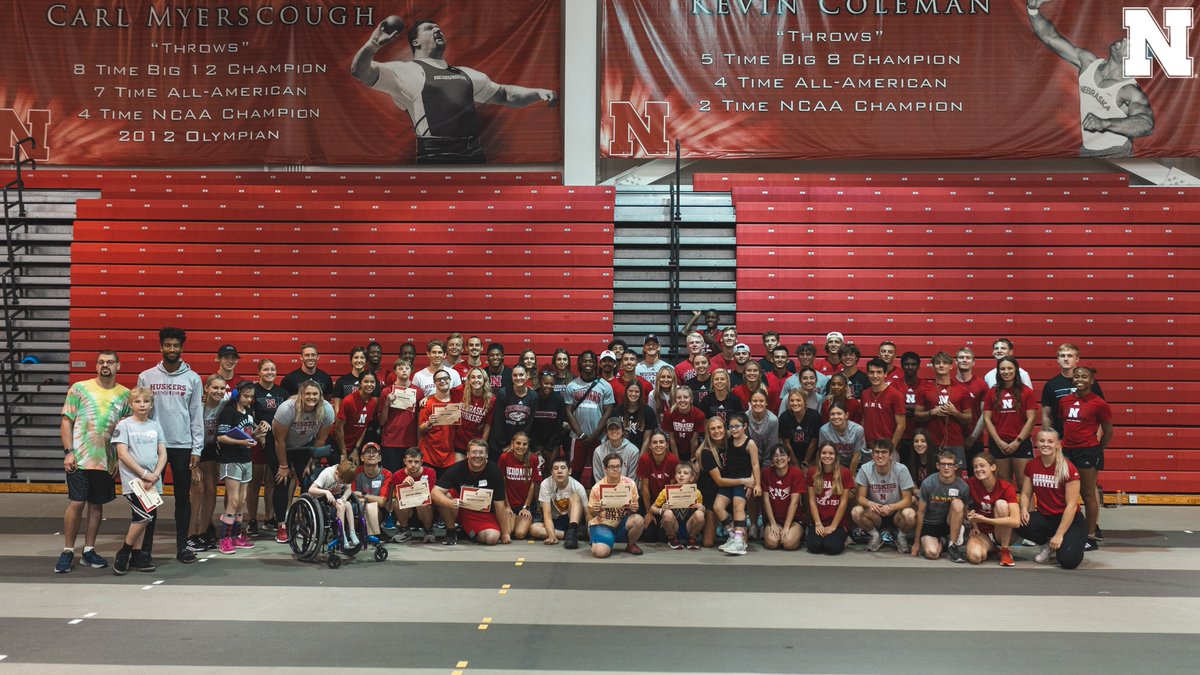 Spent the afternoon w/ some new friends! 😊

<a href="/SpecialOlympics/">Special Olympics</a> | @SONebraska