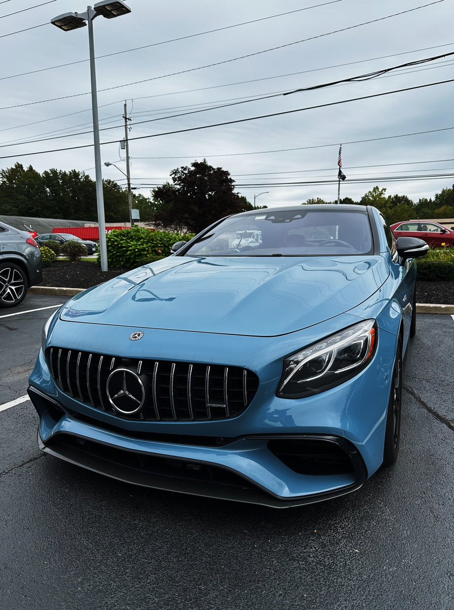 JoeW6_'s tweet photo. 1/1 China Blue S63 Coupe https://t.co/YRDGDryIWj