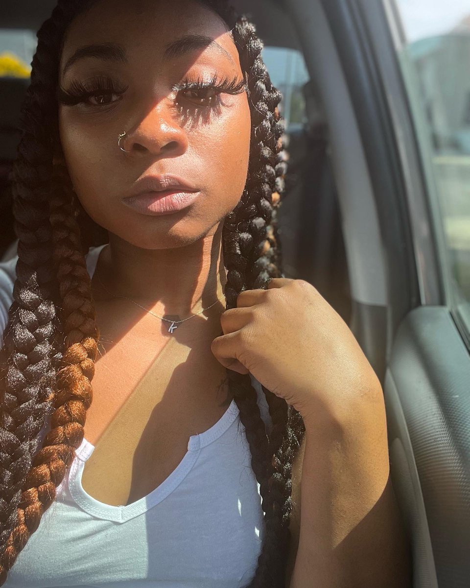 TheReallKee_'s tweet photo. Big face ahh 🤣🤭💎 #GivingFace https://t.co/aD3hvQujZq