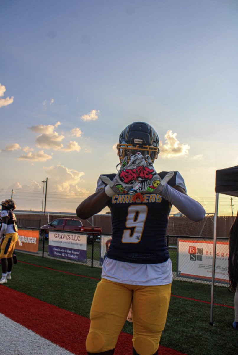 MicahKelley10's tweet photo. Tell myself every day “stick to the plan, everything gon fall in place” 💯 #ripmomo💔🕊 #llej💔🕊 https://t.co/jWzfUg8Ywm