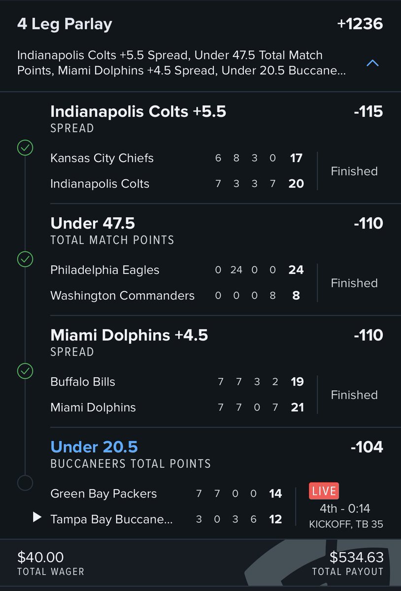 CapsFat's tweet image. All hail the King. @UnitKing777