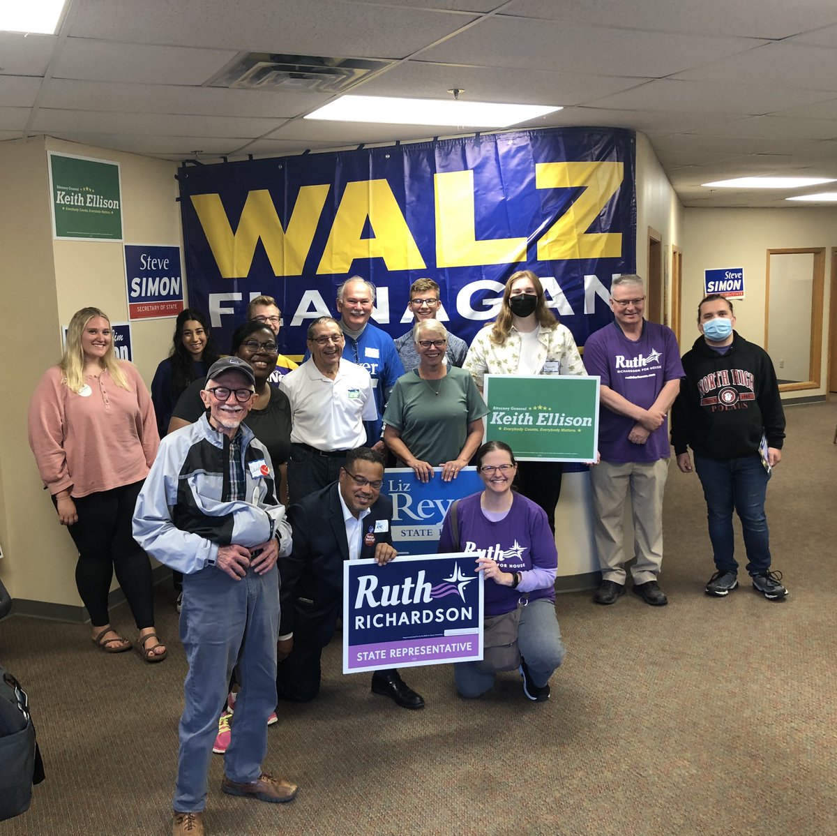 RuthForHouse's tweet photo. There’s so much at stake in this election and I’m grateful for our dedicated volunteers. Great night on the doors connecting with neighbors. https://t.co/pPulcKPq2E