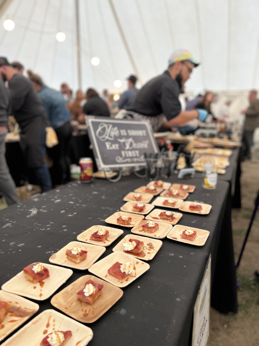 PurduePolyHS's tweet photo. Great turn out, food, and competition at the ⁦⁩ #TURNFest! Thank you, ⁦@Paramountindy⁩ for a great evening and for your support of the #Indy community!! https://t.co/0EWdQx1DBU