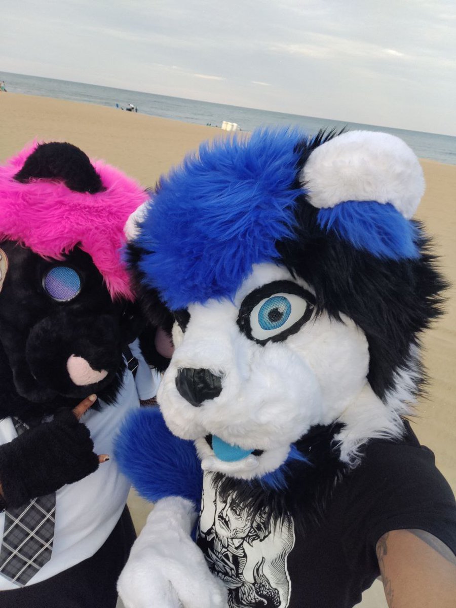 BerryUnusual's tweet photo. "Friends become your chosen family!" 

Had a blast hanging with people I'm proud to call my family. 

Wifie @Specimen1369 looking cute as heck  
@GrayAD11 and my kilt game on point 
@DelestWolf being a good bean  
@KinoGrace the best seester a guy could ask for https://t.co/tMhb4e0FmD